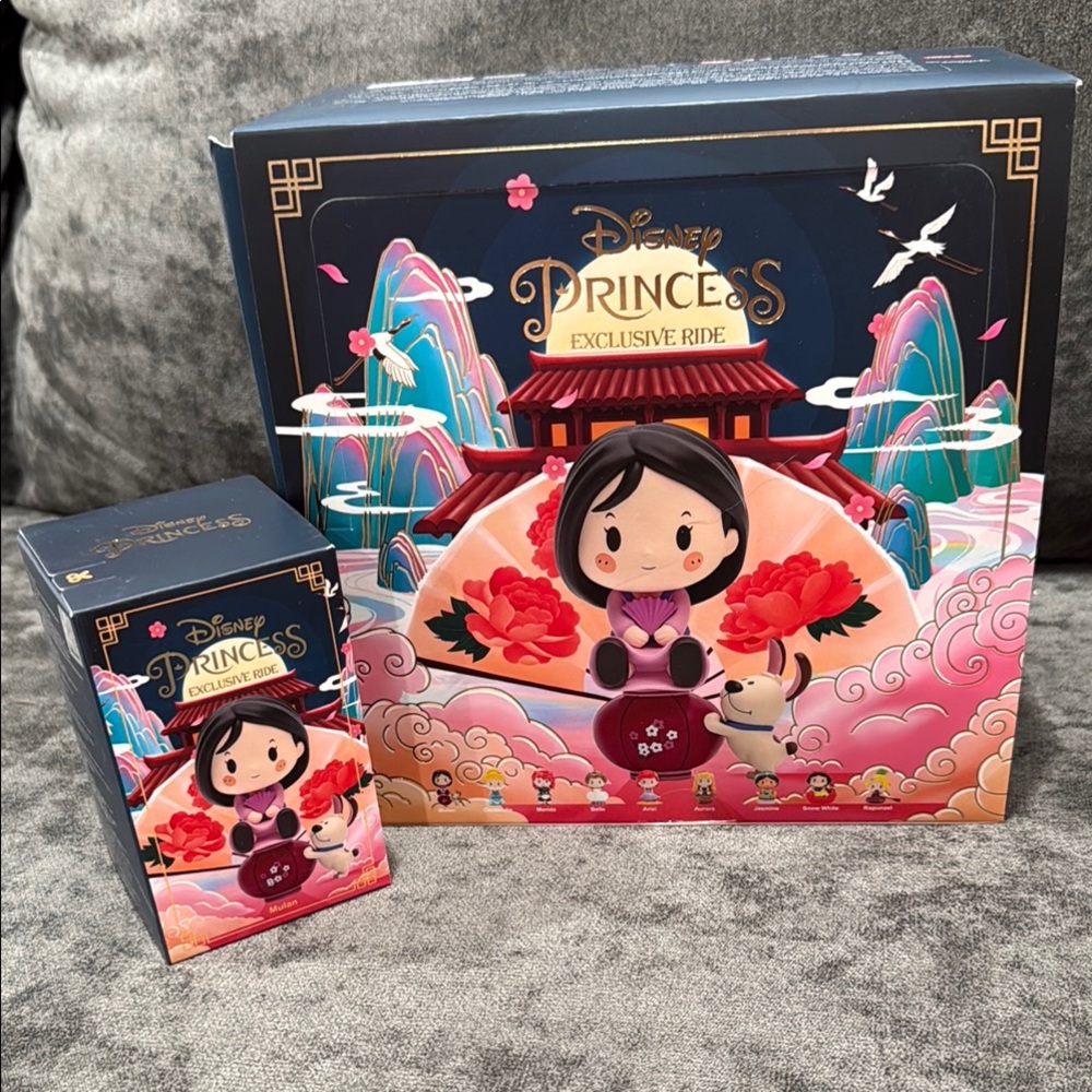 Disney Princess Exclusive Ride Doll Set - Pink and Black (Only 1)